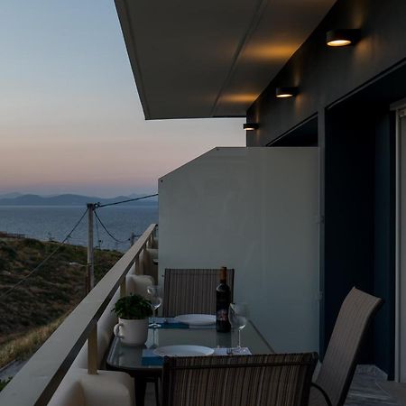 Chroma Lodge Rafina Exterior foto