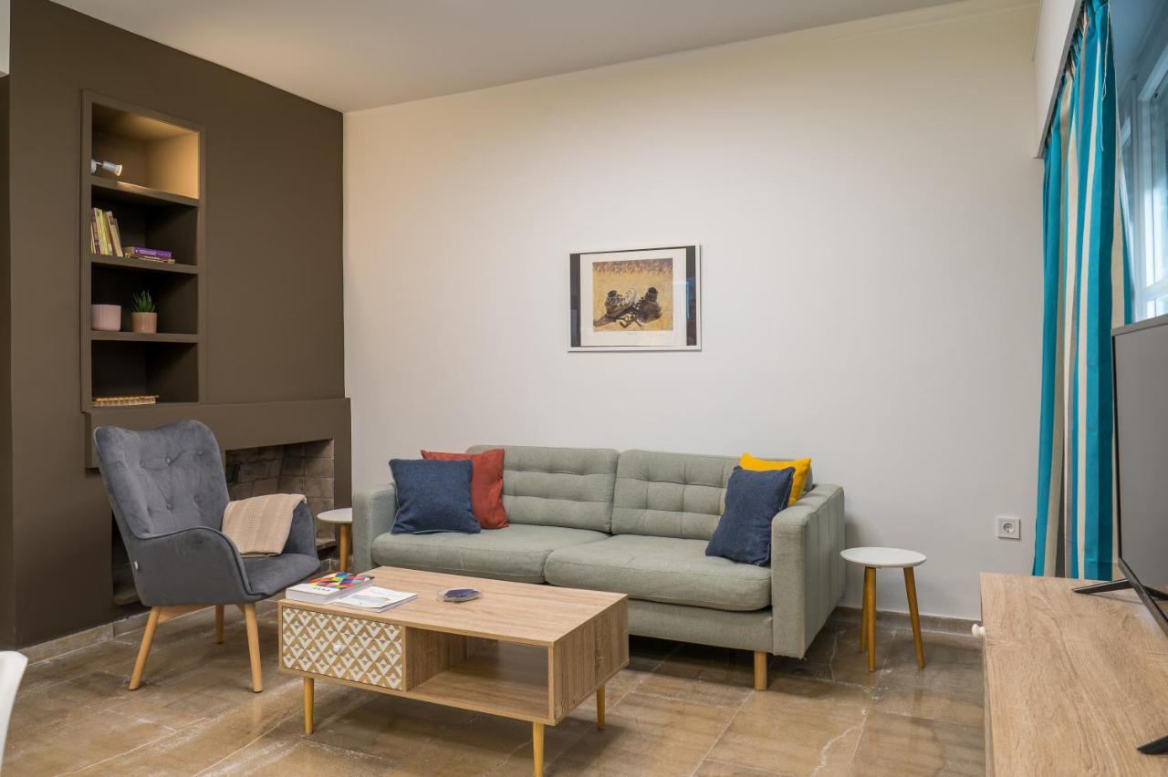 Chroma Lodge Rafina Exterior foto
